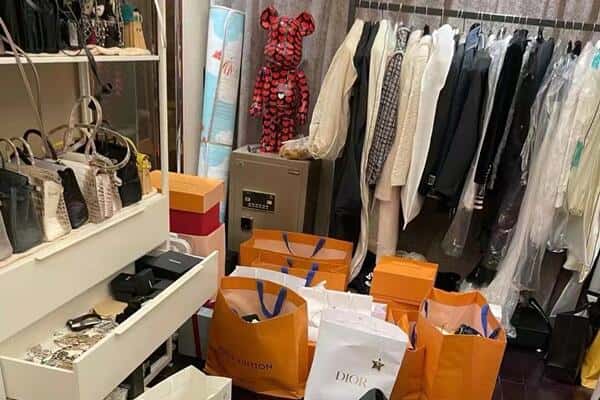 肇庆市四会回收一线品牌衣服